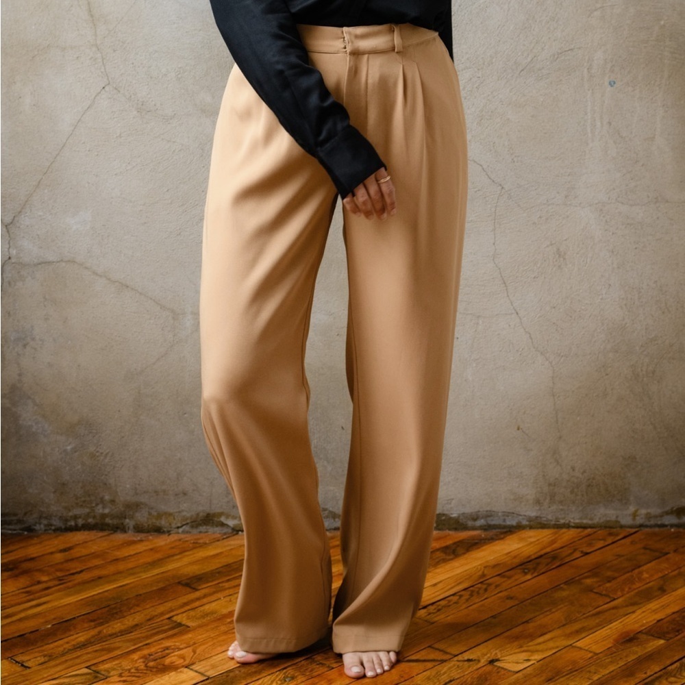 NWT ABLE Claire Crepe Wide Leg Pant in "Camel" Tan Size 12